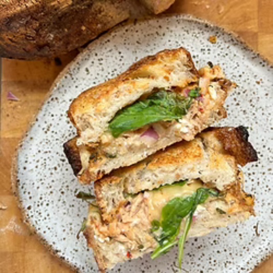 TUNA MELT