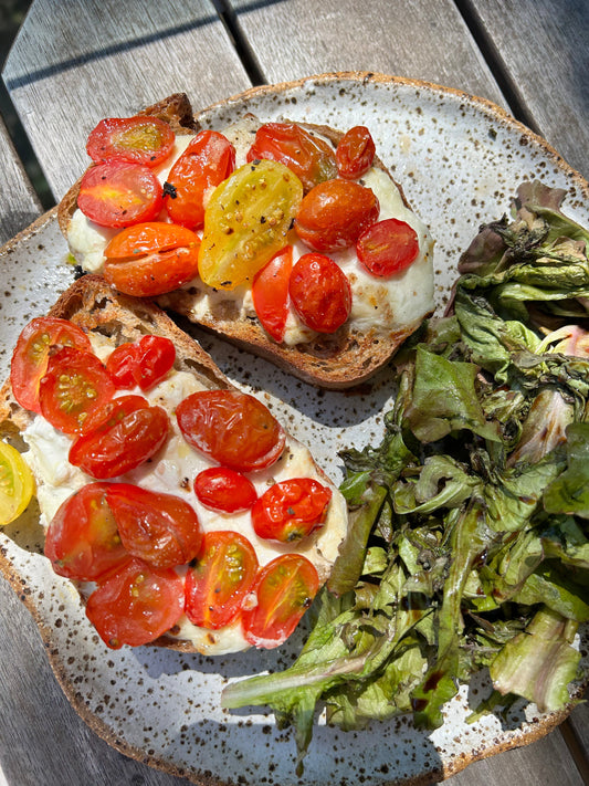 CARAMELISED TOMATO TOAST