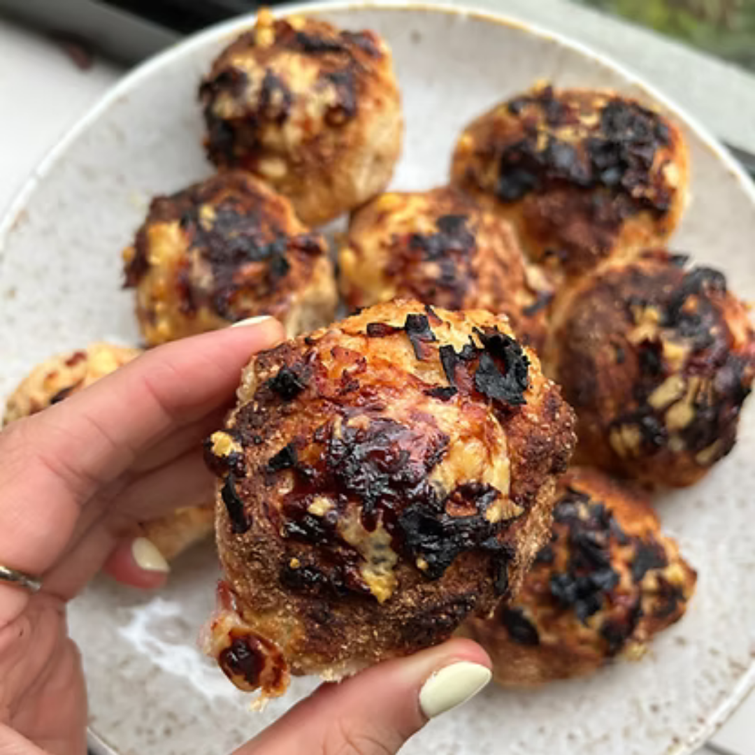 (AIR FRIED) CHILLI HONEY HAM AND CHEESE SCROLLS