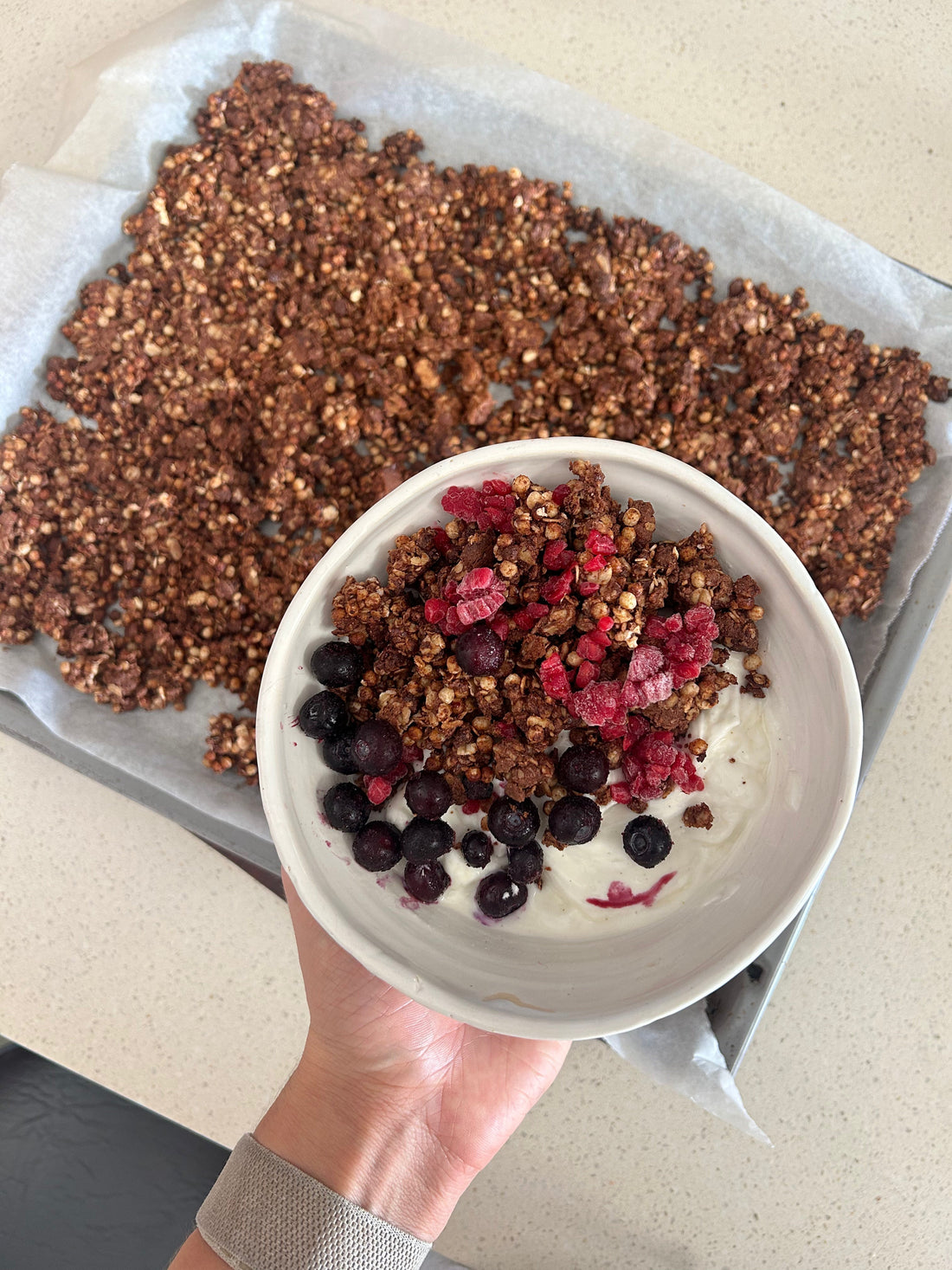 CHOCOLATE PROTEIN GRANOLA
